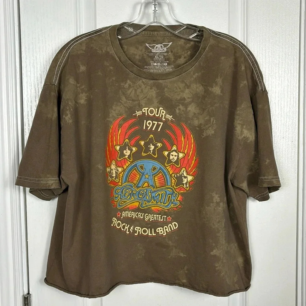 Aerosmith Women's Tour 1977 Crop Graphic Crewneck Short Sleeve T-Shirt XL